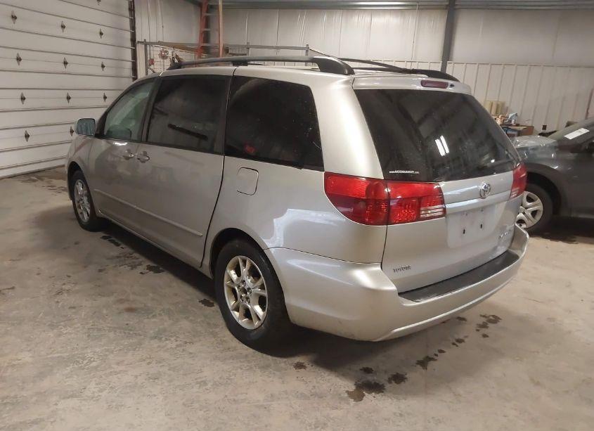 Photo 3 of 2005 Toyota Sienna XLE (VIN 5TDZA22C35S265765)