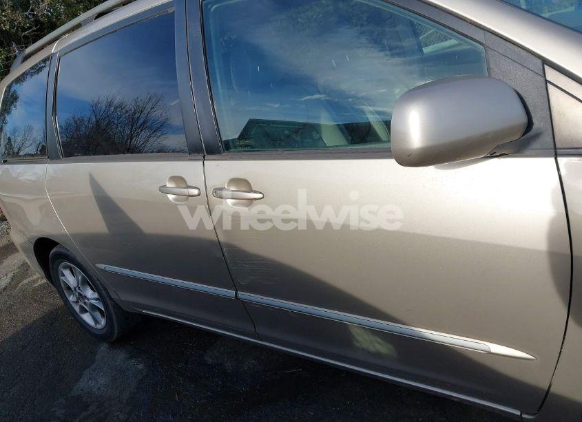 Photo 13 of 2005 Toyota Sienna XLE LIMITED (VIN 5TDZA22C35S304998)