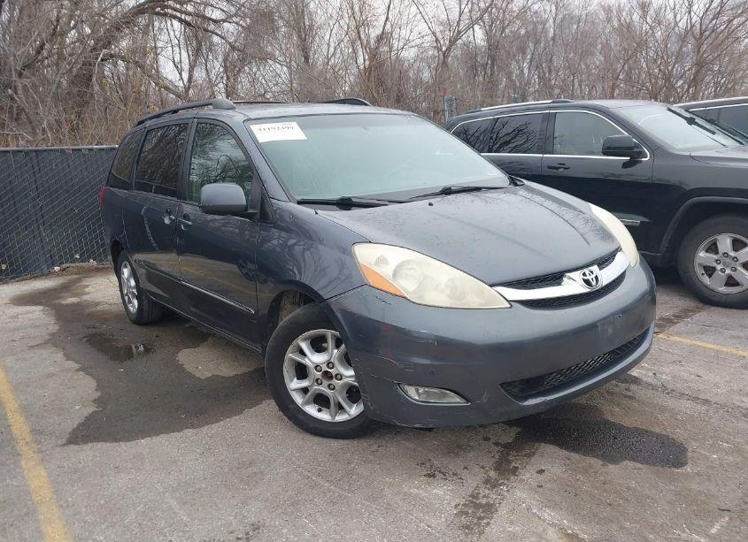 2006 Toyota Sienna XLE LIMITED (VIN 5TDZA22C36S495078) main photo