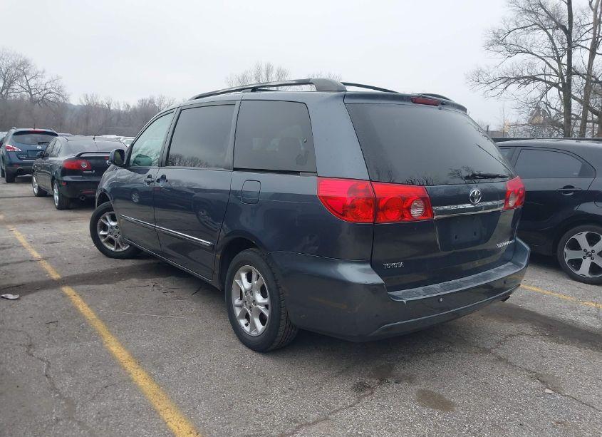 Photo 3 of 2006 Toyota Sienna XLE LIMITED (VIN 5TDZA22C36S495078)