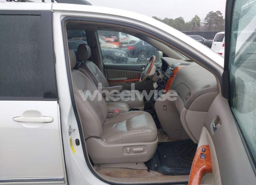 Photo 5 of 2006 Toyota Sienna XLE LIMITED (VIN 5TDZA22C36S496067)