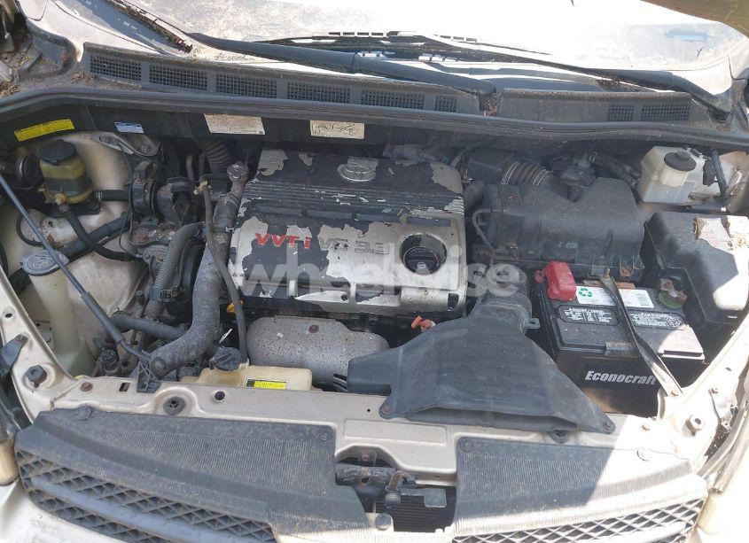 Photo 10 of 2004 Toyota Sienna XLE (VIN 5TDZA22C44S042780)