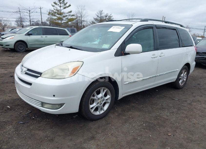 Photo 2 of 2004 Toyota Sienna XLE LIMITED (VIN 5TDZA22C44S057294)