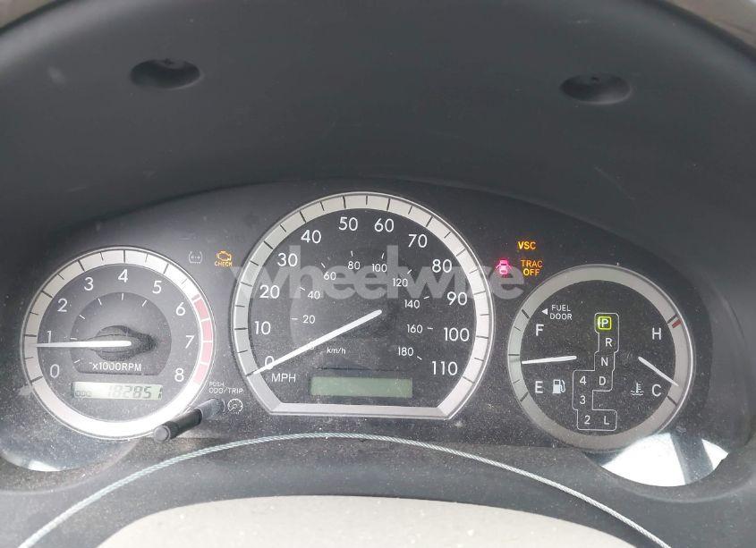 Photo 7 of 2004 Toyota Sienna XLE LIMITED (VIN 5TDZA22C44S057294)