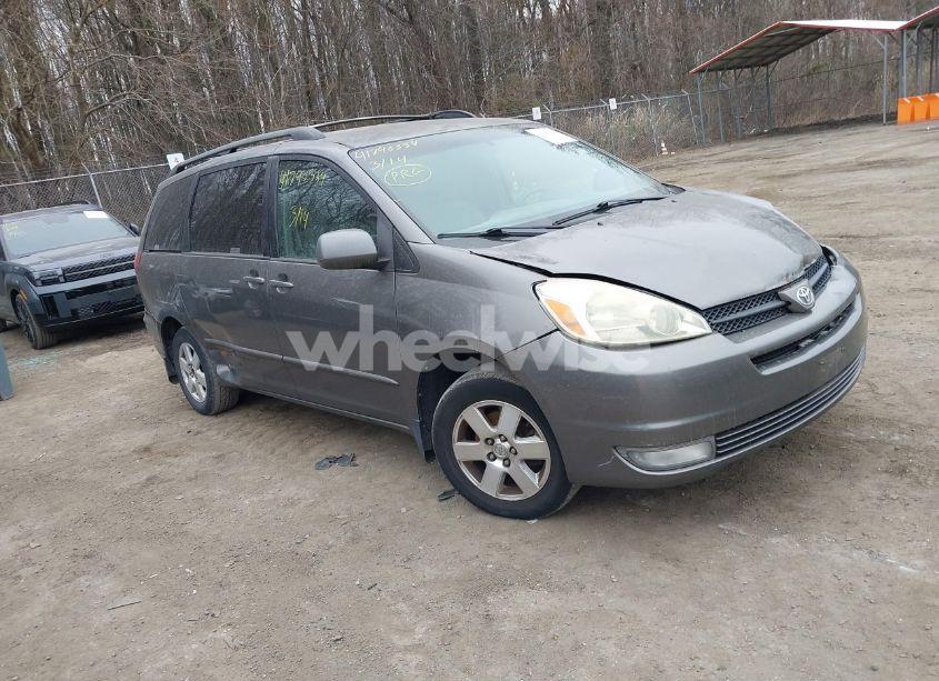 2005 Toyota Sienna XLE (VIN 5TDZA22C45S226764) main photo