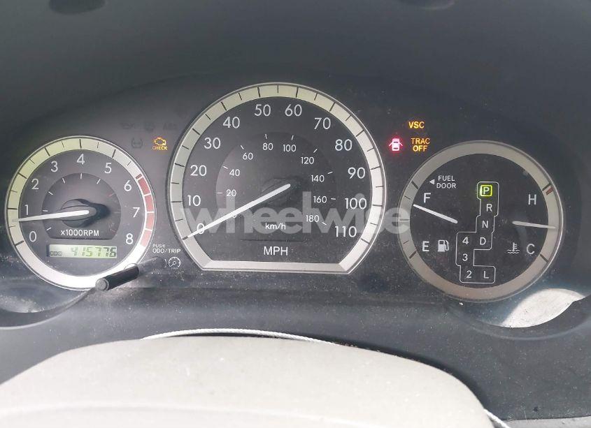 Photo 7 of 2005 Toyota Sienna XLE (VIN 5TDZA22C45S243810)