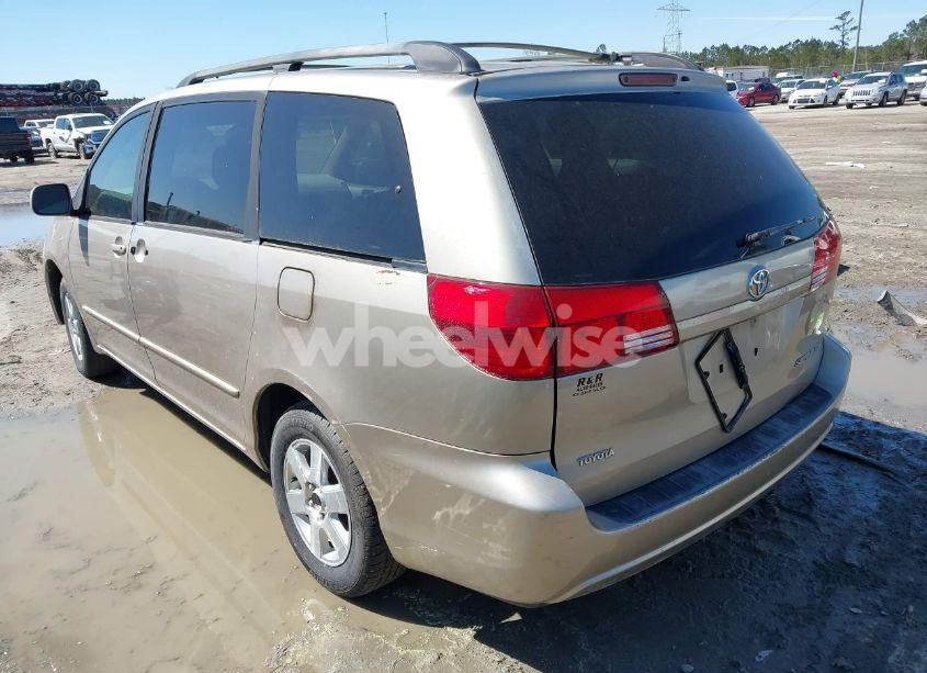 Photo 3 of 2005 Toyota Sienna XLE (VIN 5TDZA22C45S336990)