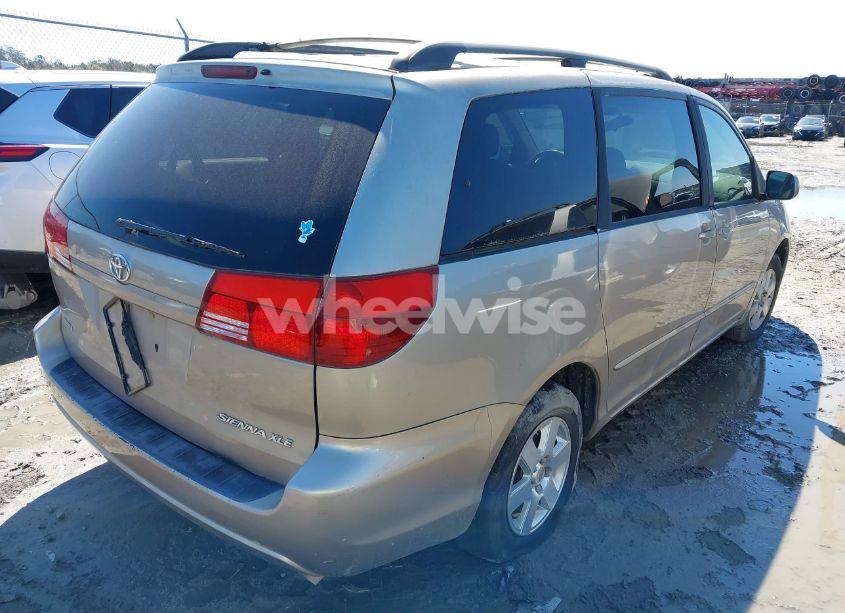 Photo 4 of 2005 Toyota Sienna XLE (VIN 5TDZA22C45S336990)