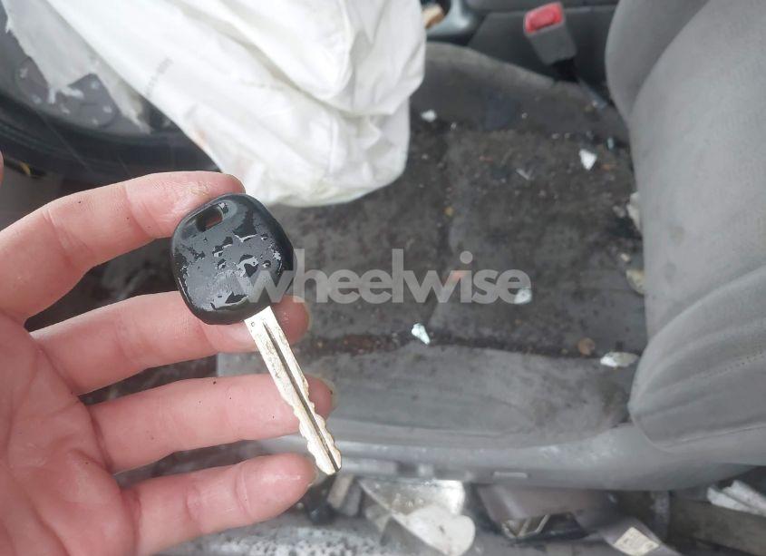 Photo 11 of 2005 Toyota Sienna XLE (VIN 5TDZA22C45S385509)