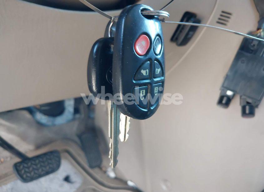 Photo 11 of 2006 Toyota Sienna XLE (VIN 5TDZA22C46S397970)