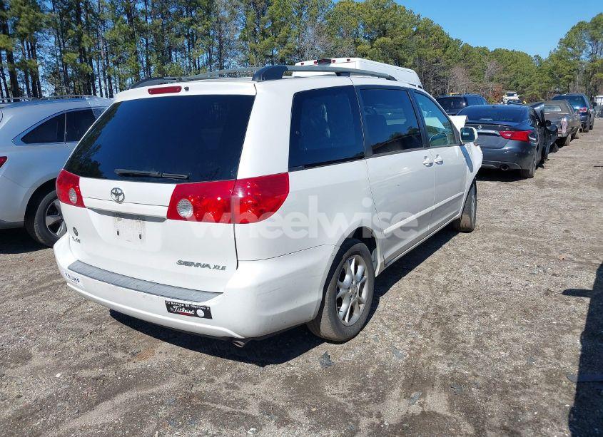 Photo 4 of 2006 Toyota Sienna XLE (VIN 5TDZA22C46S397970)
