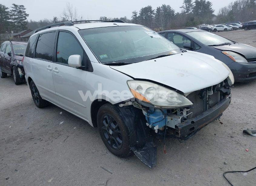 2006 Toyota Sienna XLE (VIN 5TDZA22C46S546782) main photo