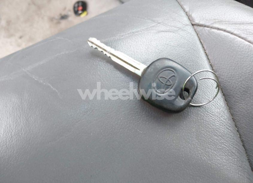 Photo 11 of 2006 Toyota Sienna XLE (VIN 5TDZA22C46S546782)