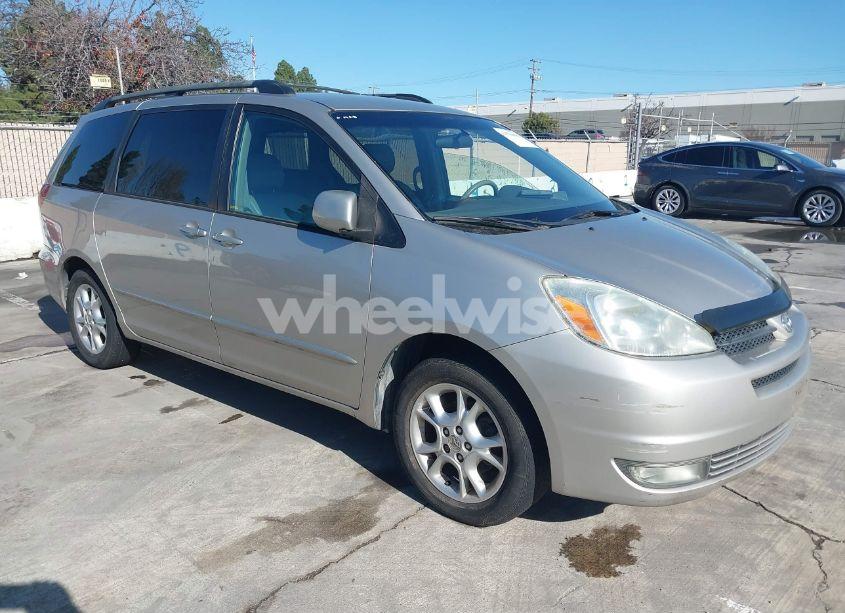 2004 Toyota Sienna XLE (VIN 5TDZA22C54S162605) main photo