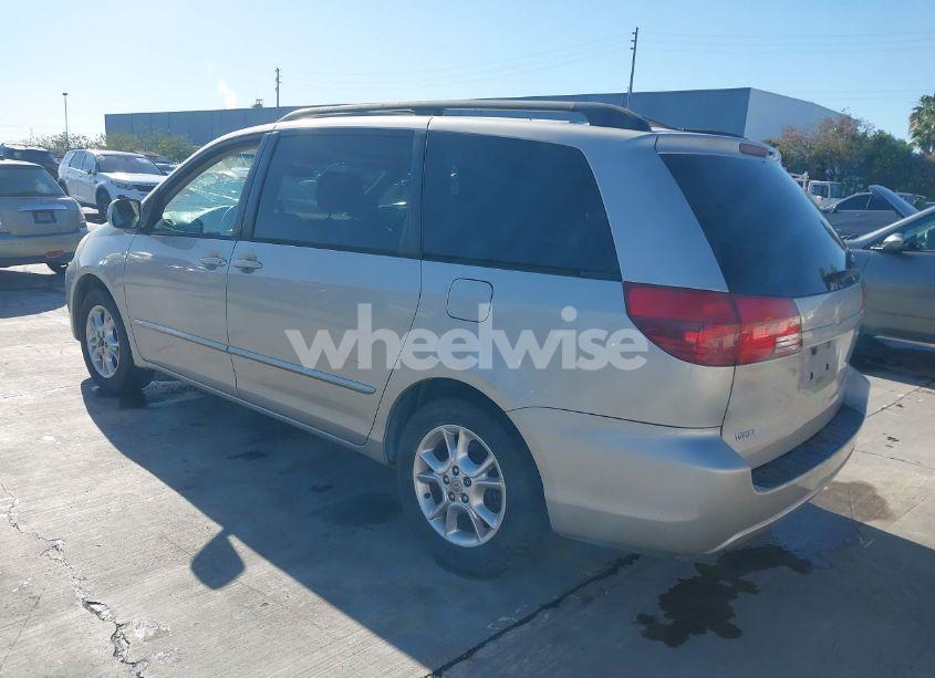 Photo 3 of 2004 Toyota Sienna XLE (VIN 5TDZA22C54S162605)