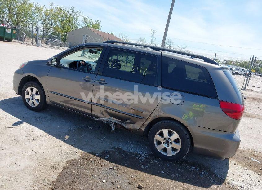 Photo 3 of 2004 Toyota Sienna XLE (VIN 5TDZA22C54S164872)