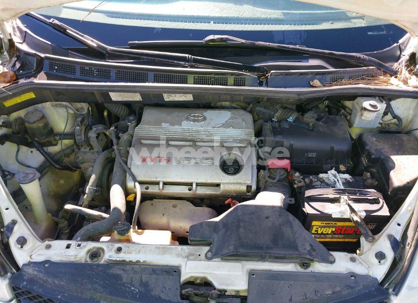 Photo 10 of 2004 Toyota Sienna XLE (VIN 5TDZA22C54S191795)