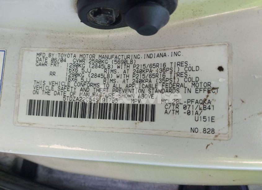 Photo 9 of 2004 Toyota Sienna XLE (VIN 5TDZA22C54S191795)