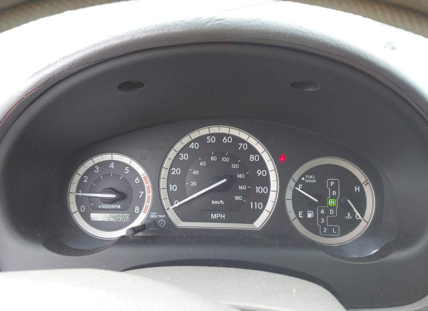 Photo 7 of 2005 Toyota Sienna XLE (VIN 5TDZA22C55S227020)