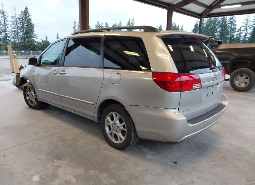 Photo 3 of 2005 Toyota Sienna XLE (VIN 5TDZA22C55S231097)