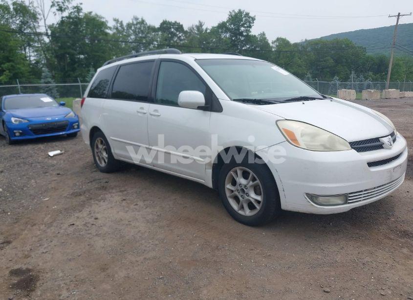 2005 Toyota Sienna XLE (VIN 5TDZA22C55S245694) main photo