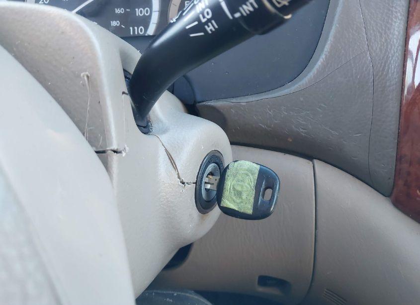 Photo 11 of 2005 Toyota Sienna XLE LIMITED (VIN 5TDZA22C55S253309)