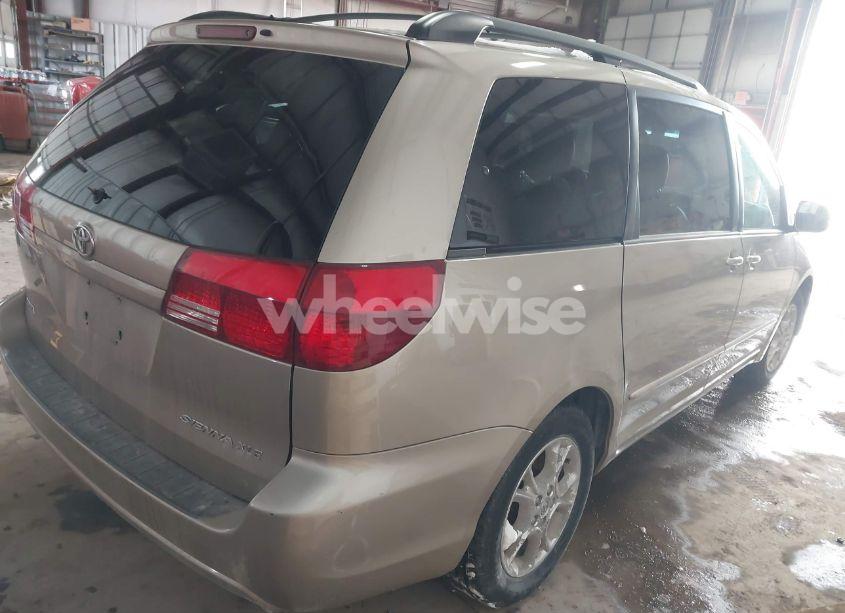 Photo 4 of 2005 Toyota Sienna XLE (VIN 5TDZA22C55S302346)
