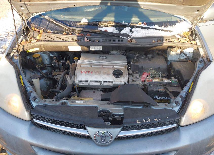 Photo 10 of 2005 Toyota Sienna XLE LIMITED (VIN 5TDZA22C55S343298)