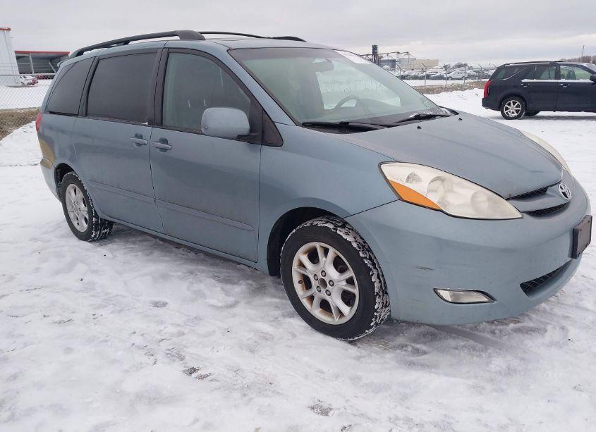 2006 Toyota Sienna XLE (VIN 5TDZA22C56S583100) main photo