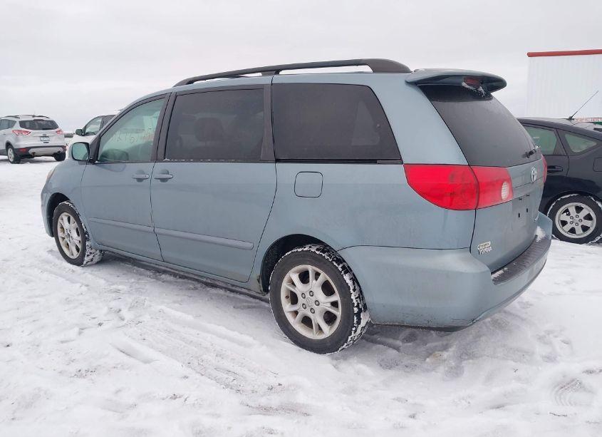 Photo 3 of 2006 Toyota Sienna XLE (VIN 5TDZA22C56S583100)