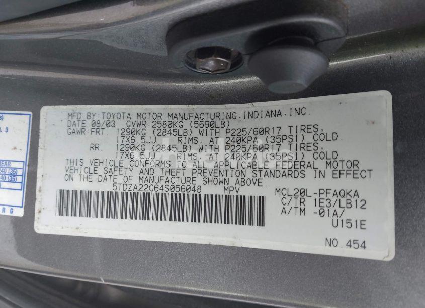 Photo 9 of 2004 Toyota Sienna XLE LIMITED (VIN 5TDZA22C64S056048)