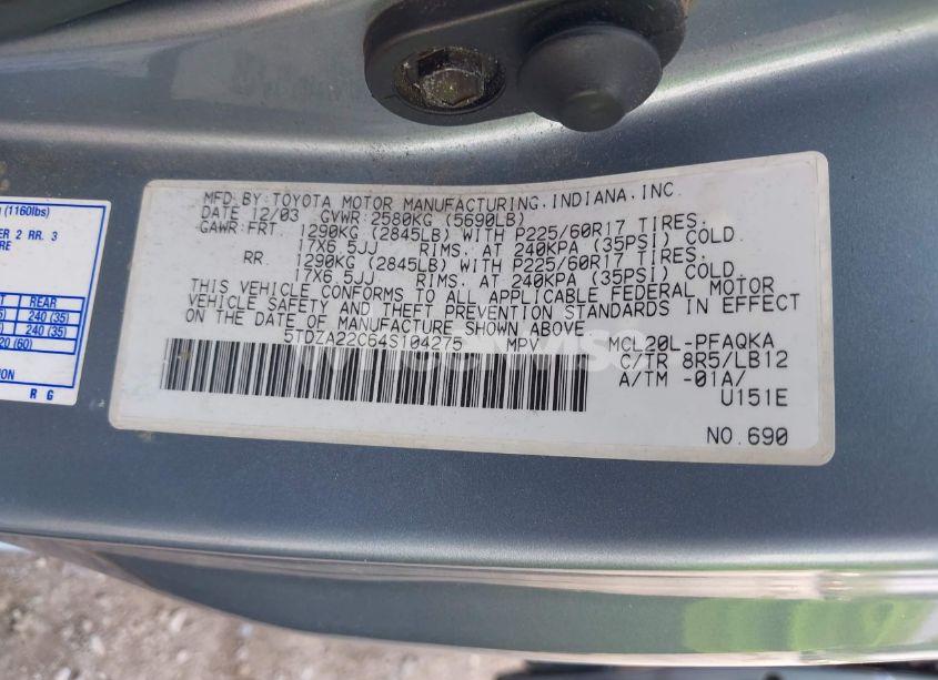 Photo 9 of 2004 Toyota Sienna XLE (VIN 5TDZA22C64S104275)