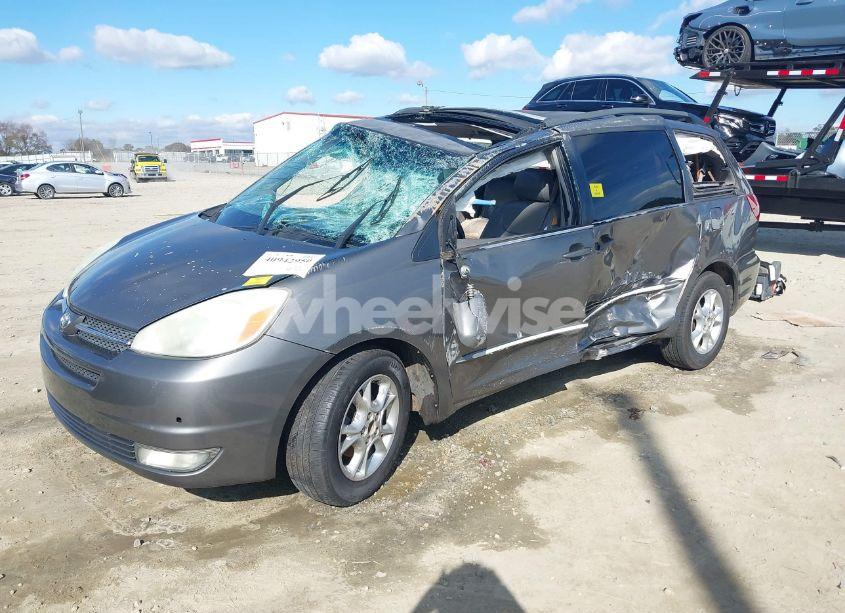 Photo 2 of 2004 Toyota Sienna XLE LTD (VIN 5TDZA22C64S190378)