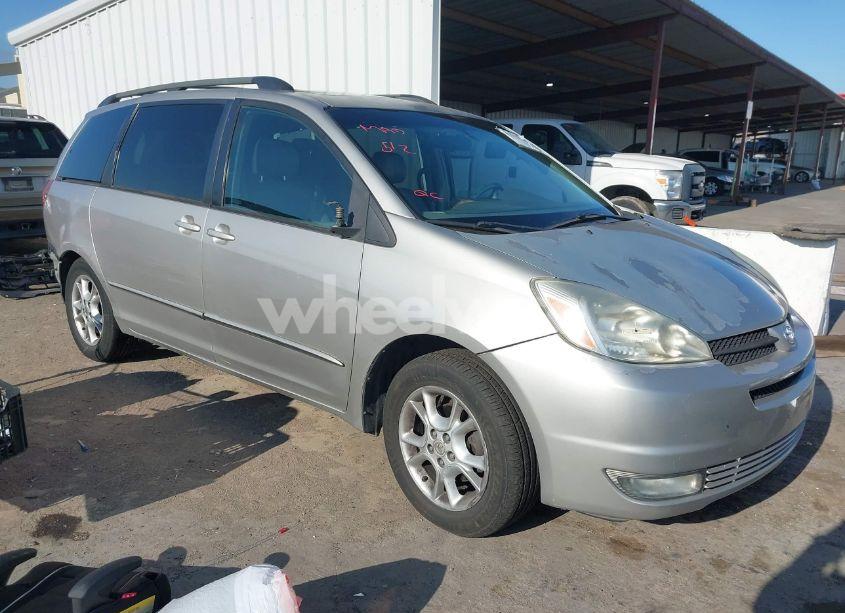 2005 Toyota Sienna XLE (VIN 5TDZA22C65S257126) main photo