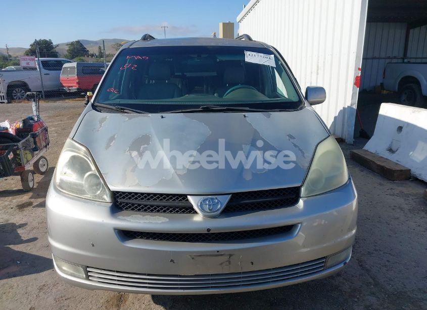 Photo 12 of 2005 Toyota Sienna XLE (VIN 5TDZA22C65S257126)