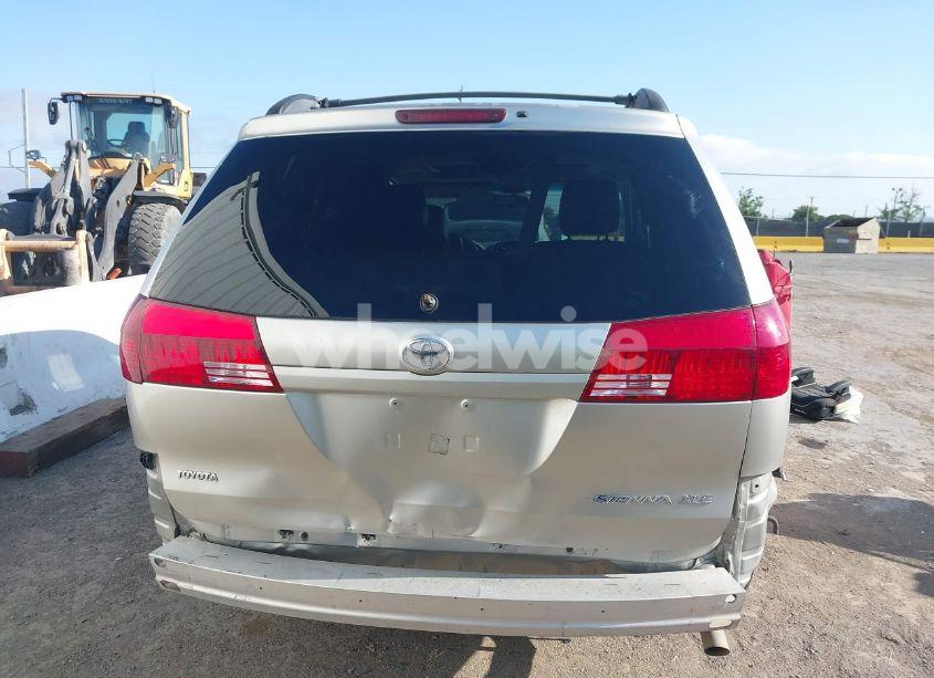 Photo 16 of 2005 Toyota Sienna XLE (VIN 5TDZA22C65S257126)