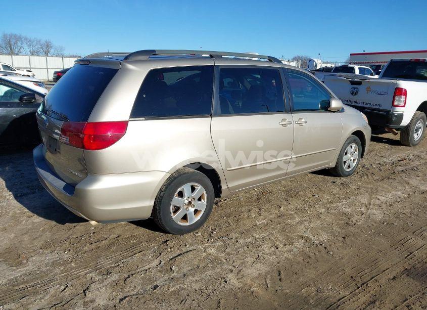 Photo 4 of 2005 Toyota Sienna XLE (VIN 5TDZA22C65S315106)