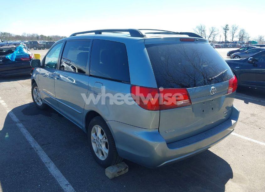 Photo 3 of 2005 Toyota Sienna XLE (VIN 5TDZA22C65S318149)