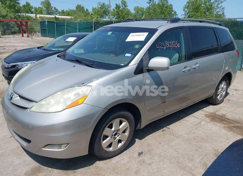 Photo 2 of 2006 Toyota Sienna XLE/XLE LIMITED (VIN 5TDZA22C66S429091)