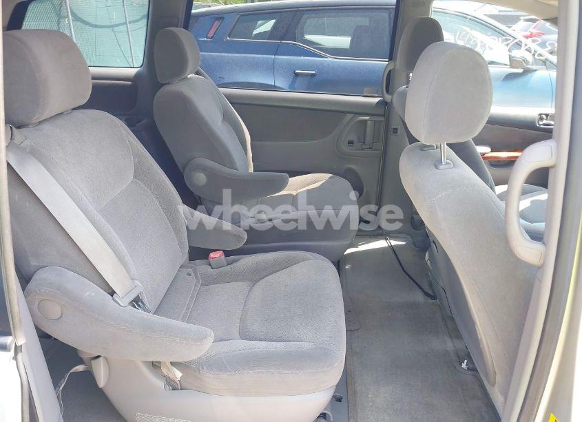 Photo 8 of 2006 Toyota Sienna XLE/XLE LIMITED (VIN 5TDZA22C66S429091)