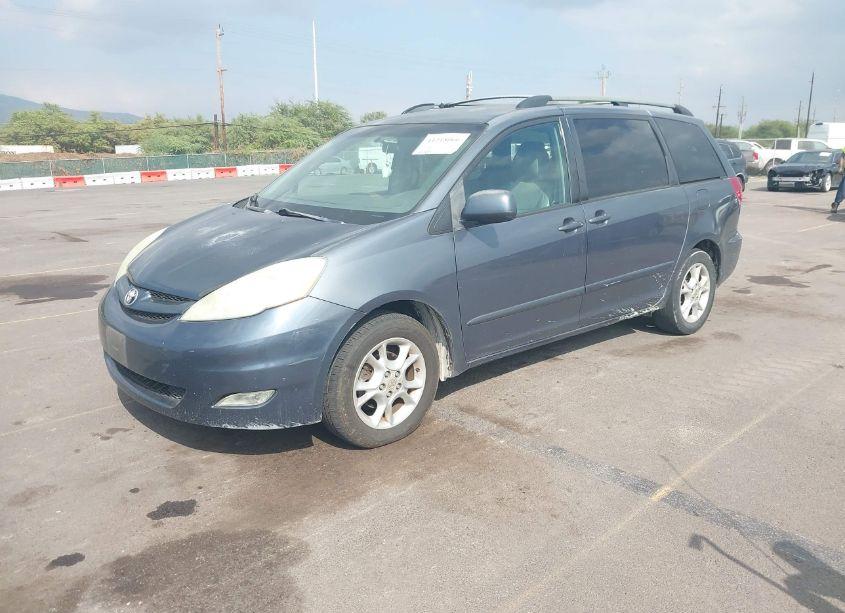 Photo 2 of 2006 Toyota Sienna XLE/XLE LIMITED (VIN 5TDZA22C66S430564)