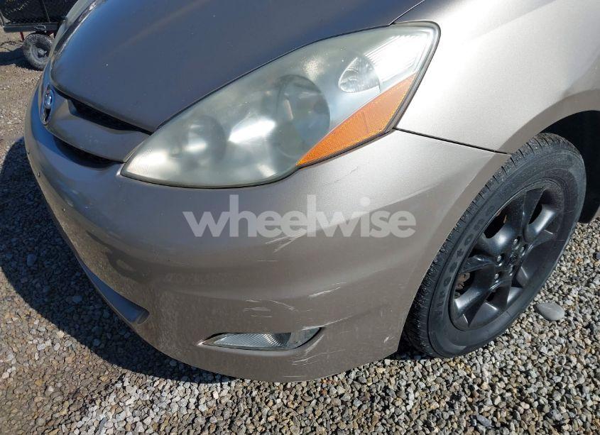 Photo 15 of 2006 Toyota Sienna XLE (VIN 5TDZA22C66S442875)