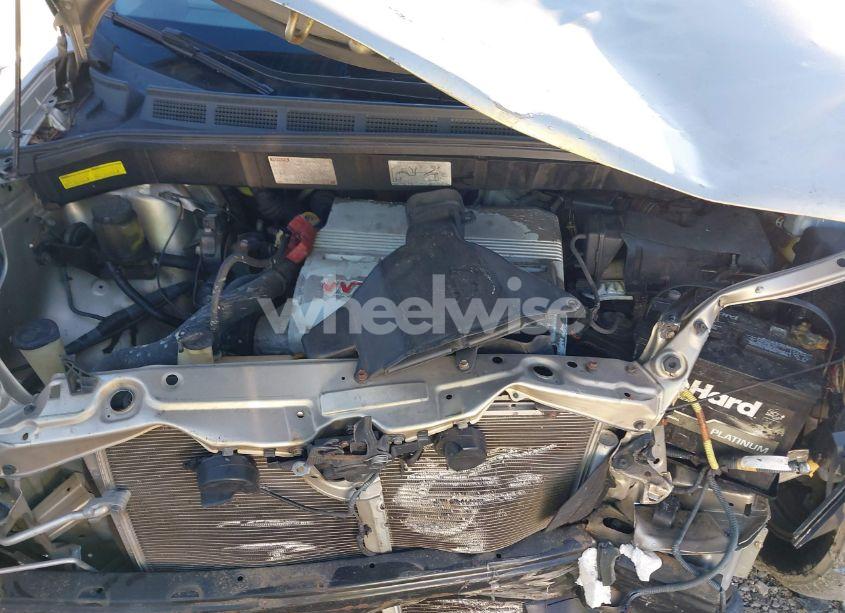 Photo 10 of 2004 Toyota Sienna XLE LIMITED (VIN 5TDZA22C74S134384)