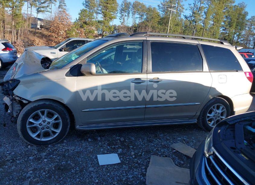 Photo 14 of 2004 Toyota Sienna XLE LIMITED (VIN 5TDZA22C74S134384)