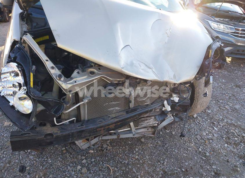 Photo 6 of 2004 Toyota Sienna XLE LIMITED (VIN 5TDZA22C74S134384)