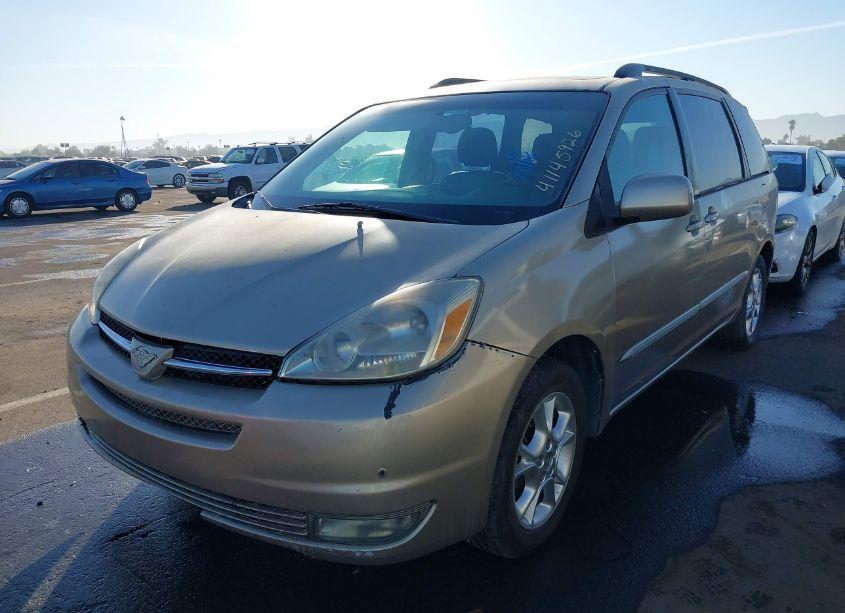 Photo 2 of 2005 Toyota Sienna XLE LIMITED (VIN 5TDZA22C75S225527)