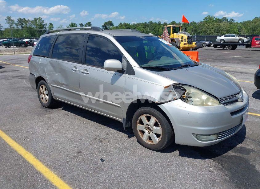 2005 Toyota Sienna XLE/XLE LIMITED (VIN 5TDZA22C75S264361) main photo