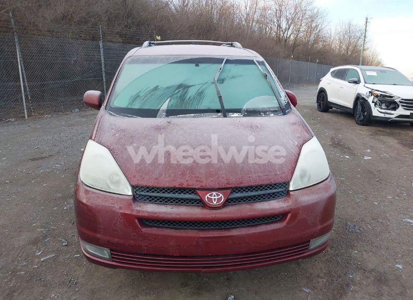 Photo 6 of 2005 Toyota Sienna XLE (VIN 5TDZA22C75S329810)