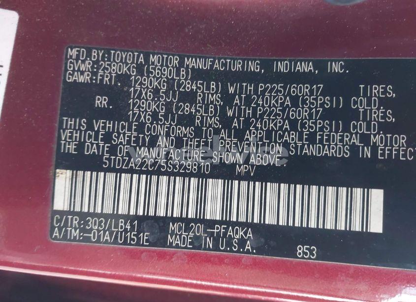 Photo 9 of 2005 Toyota Sienna XLE (VIN 5TDZA22C75S329810)