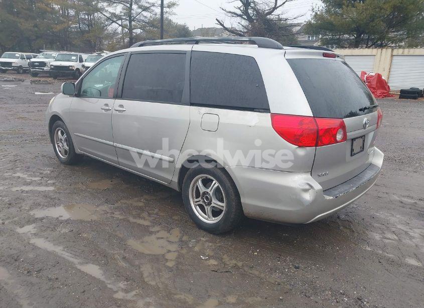 Photo 3 of 2006 Toyota Sienna XLE (VIN 5TDZA22C76S494435)